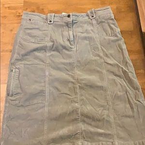 corduroy A line midi skirt